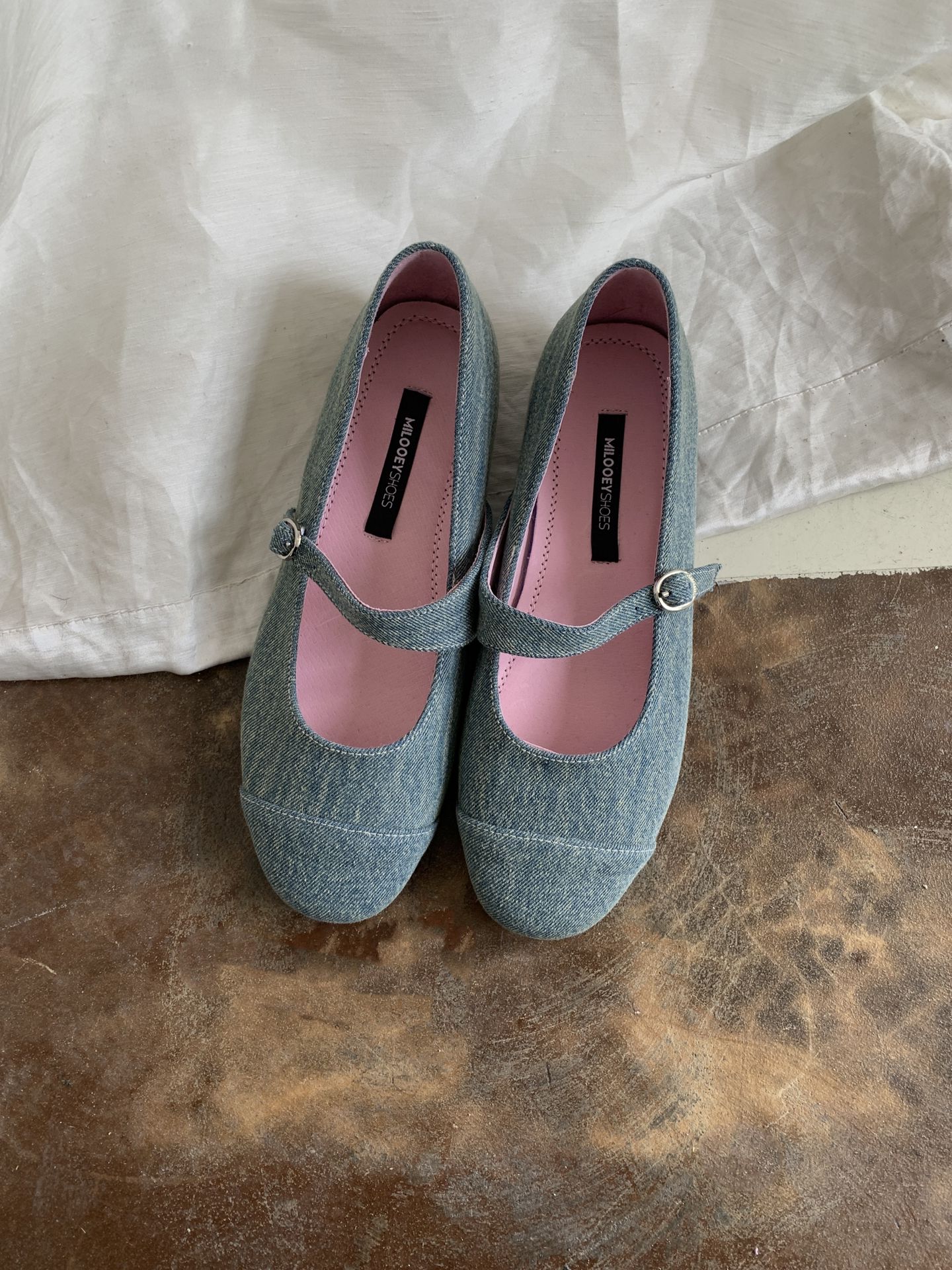 圆头 袢扣 浅口鞋  - VALI鞋履AI设计主图