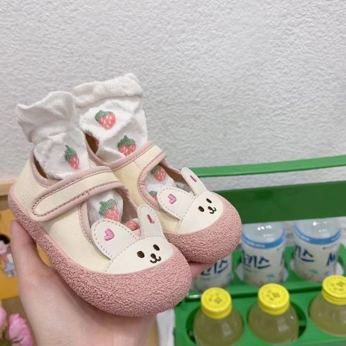 平底 圆头 中帮 魔术贴 深口鞋 