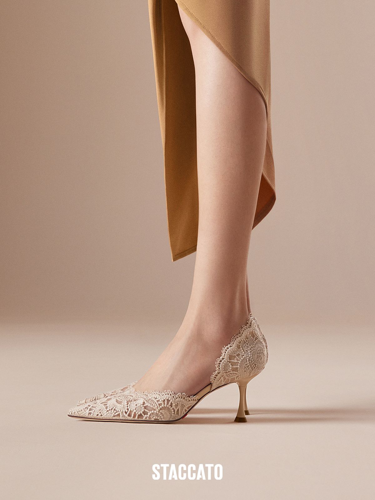 细跟 高跟 尖头 低帮 一脚蹬 浅口鞋 蕾丝  - VALI鞋履AI设计主图