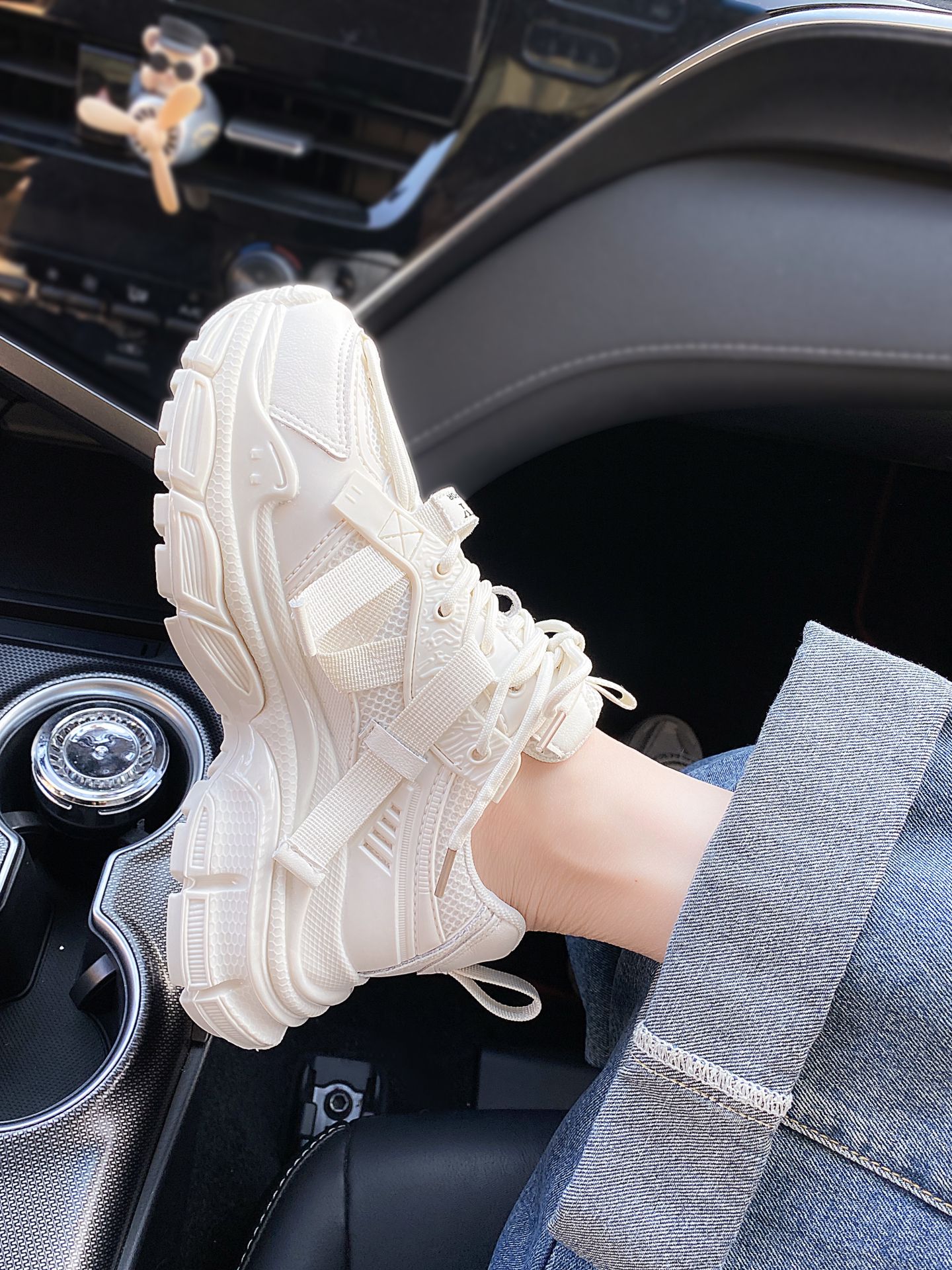 厚底 圆头 低帮 系带 深口鞋  - VALI鞋履AI设计主图