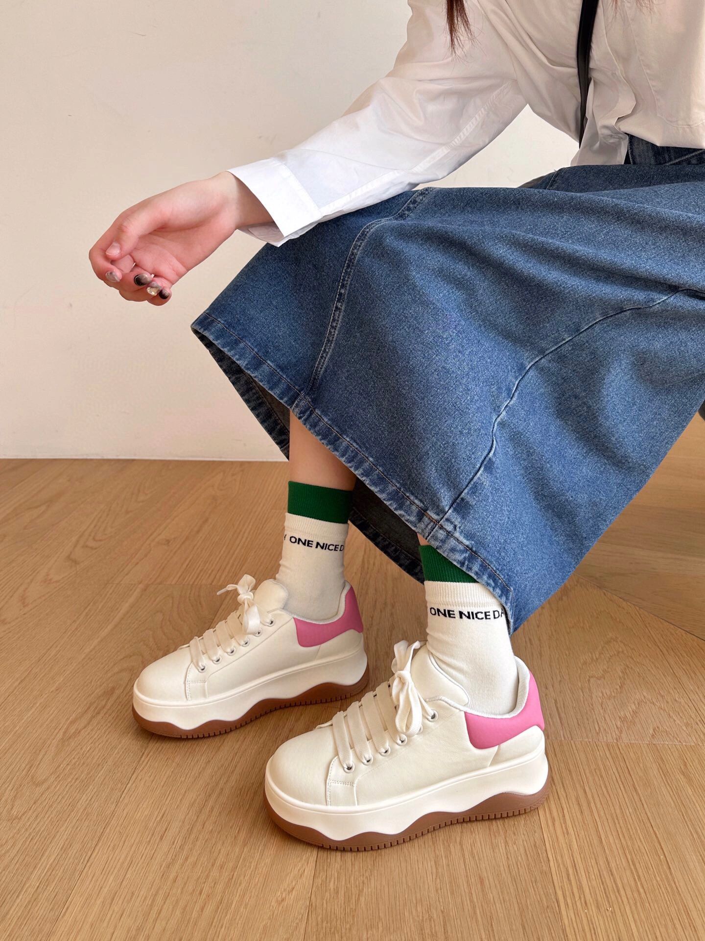 厚底 圆头 低帮 系带 深口鞋  - VALI鞋履AI设计主图