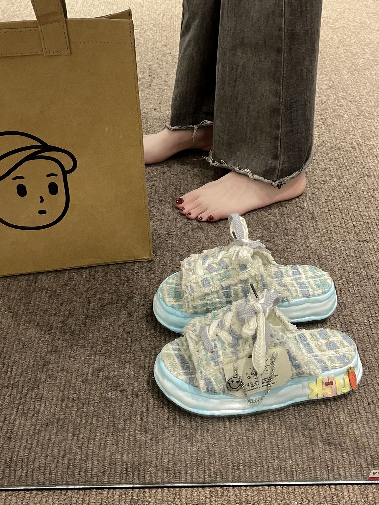 平底 圆头 松紧带  - VALI鞋履AI设计主图