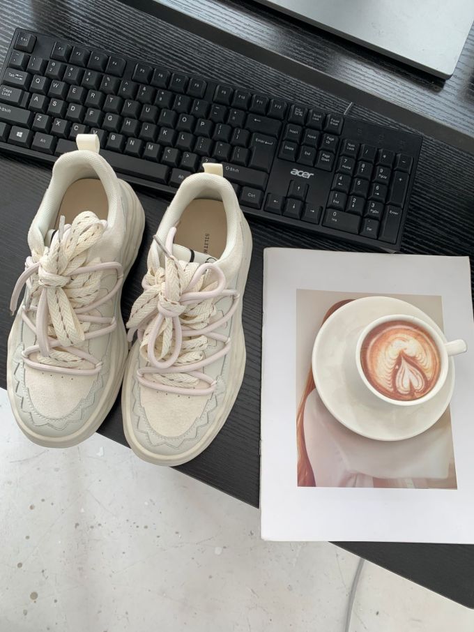 圆头 系带 深口鞋 皮革 