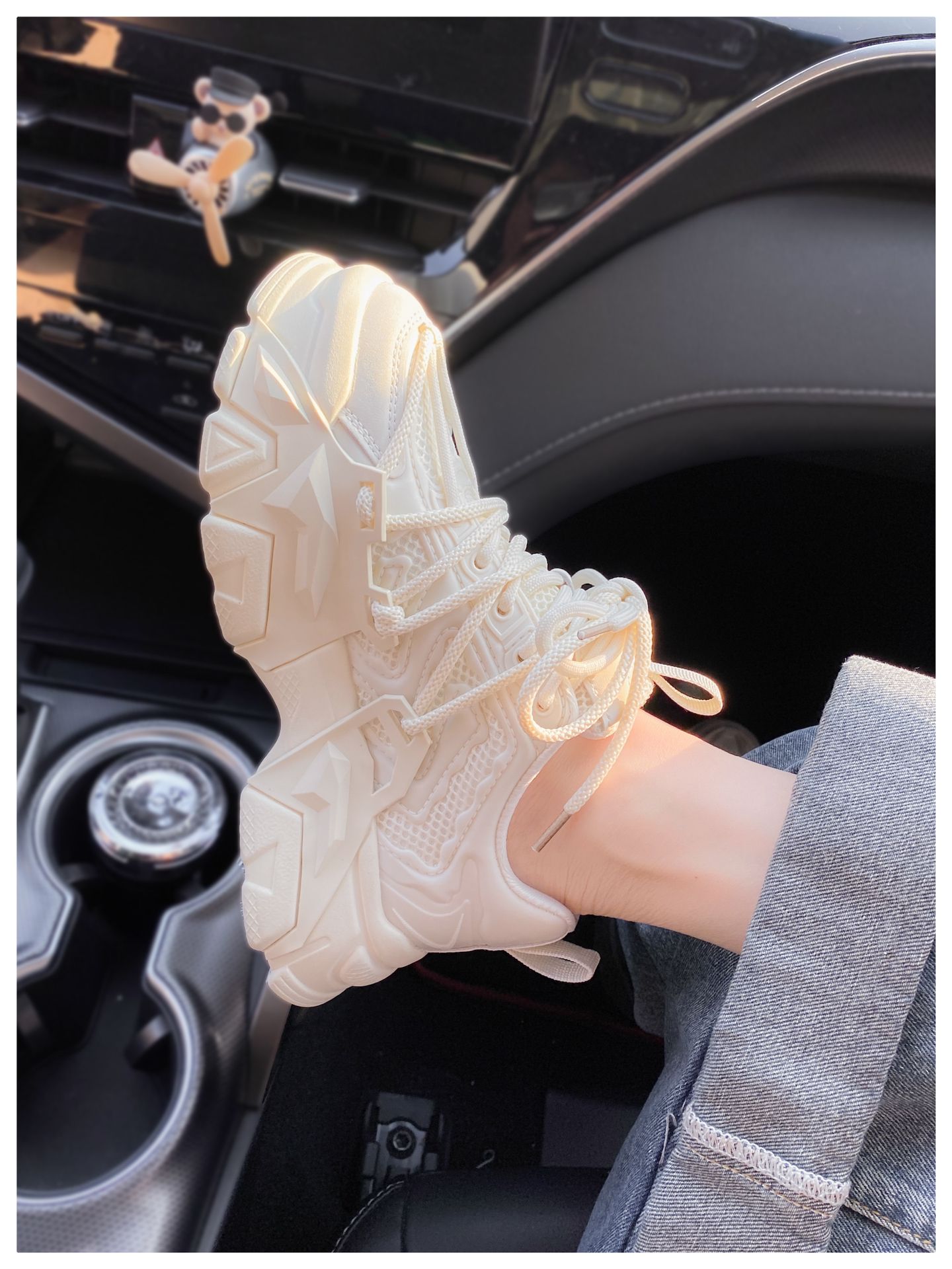 厚底 圆头 低帮 系带 深口鞋  - VALI鞋履AI设计主图