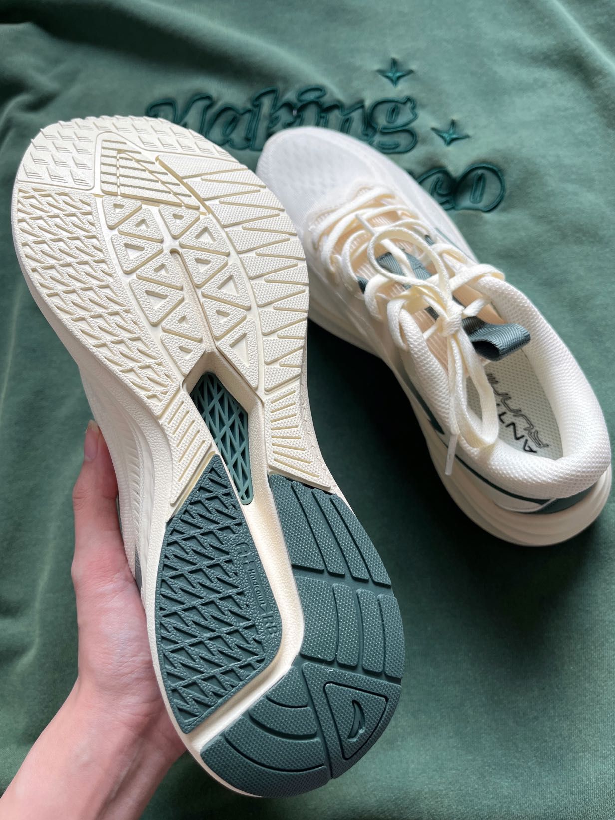 圆头 系带 深口鞋  - VALI鞋履AI设计主图