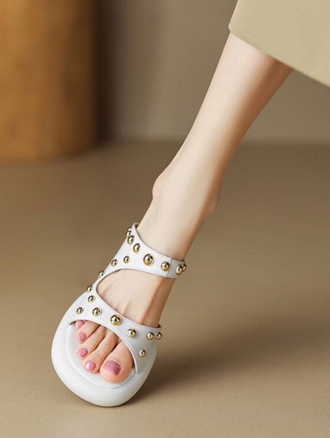 圆头 袢扣 皮革 