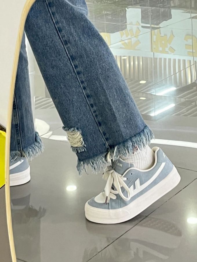 厚底 圆头 低帮 系带 深口鞋 皮革 