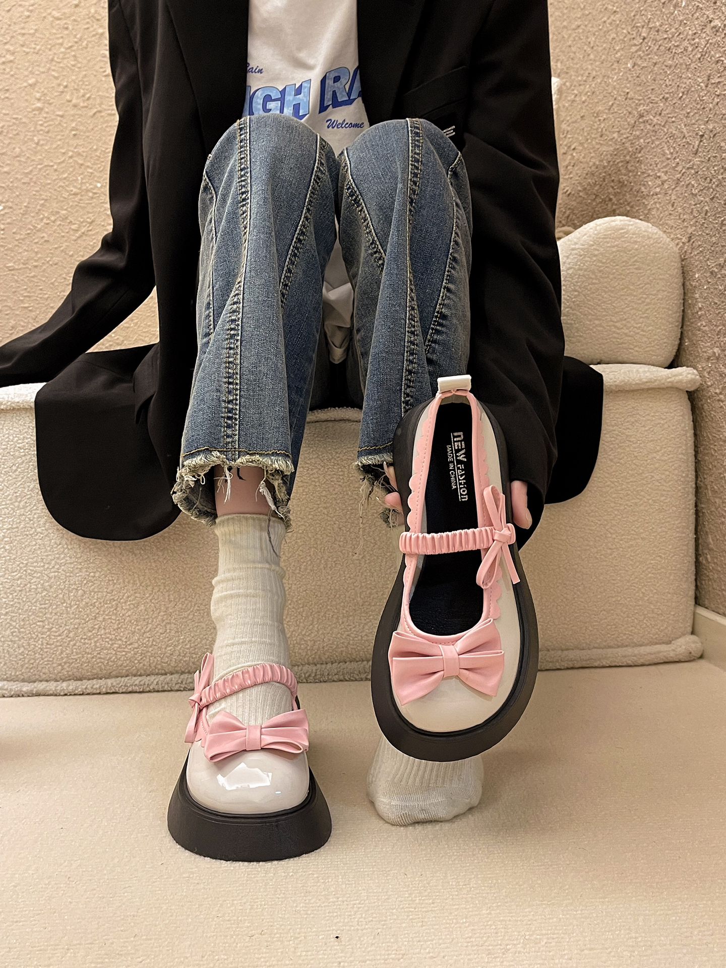  - VALI鞋履AI设计主图