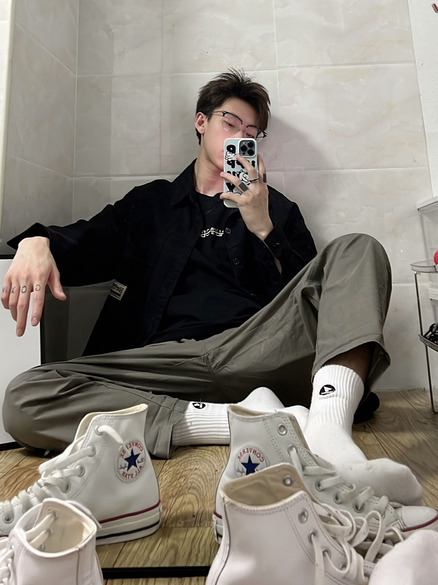 烟熏橄榄色 巧克力棕色 榉树色 基础扣饰 运动  - VALI鞋履AI设计主图