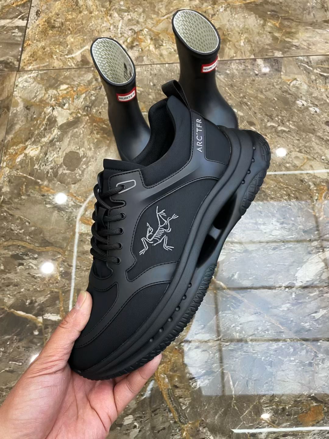 平底 尖头 低帮 弹力绳 深口鞋 网面  - VALI鞋履AI设计主图