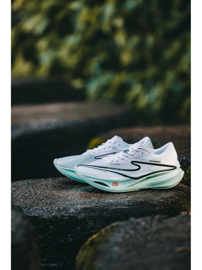 平底 尖头 低帮 系带 深口鞋 网面 