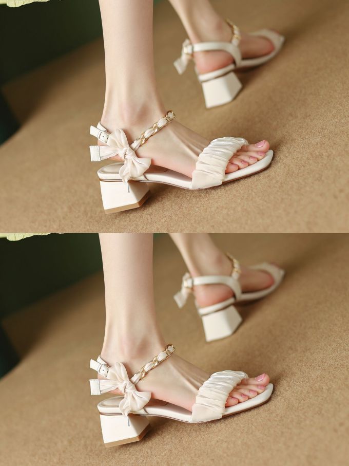 高跟 圆头 袢扣 皮革 