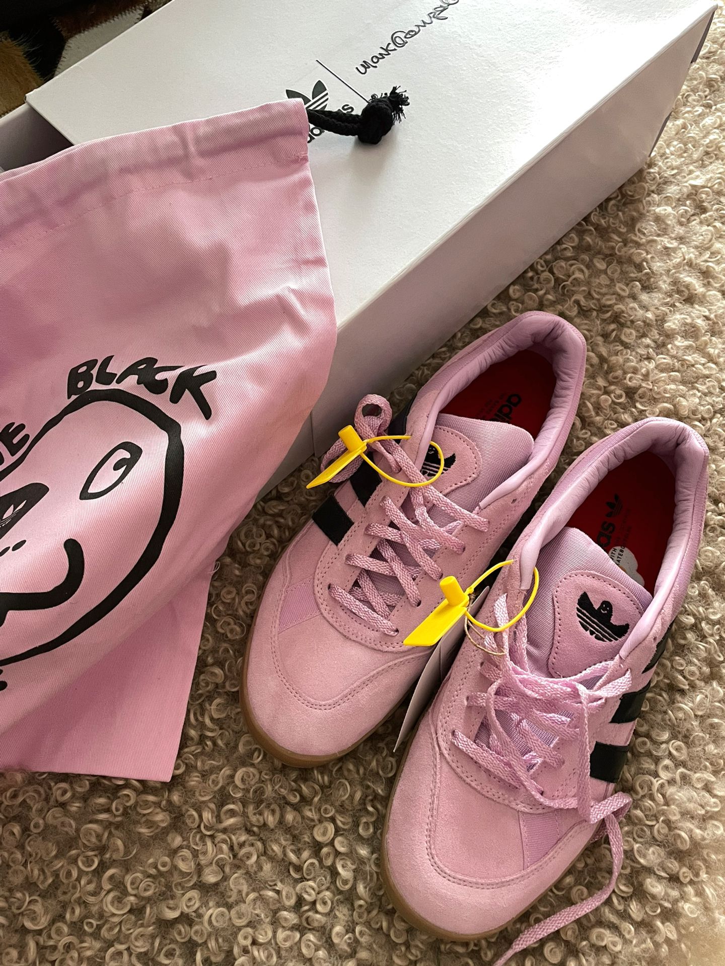 圆头 系带 深口鞋 皮革  - VALI鞋履AI设计主图