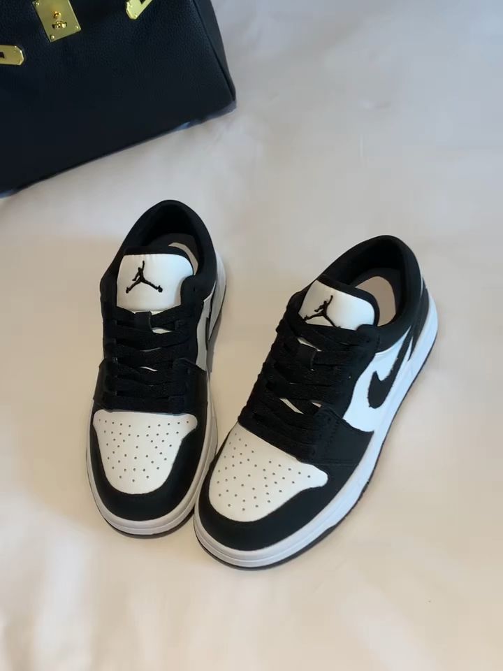 平底 圆头 低帮 系带 深口鞋 皮革  - VALI鞋履AI设计主图