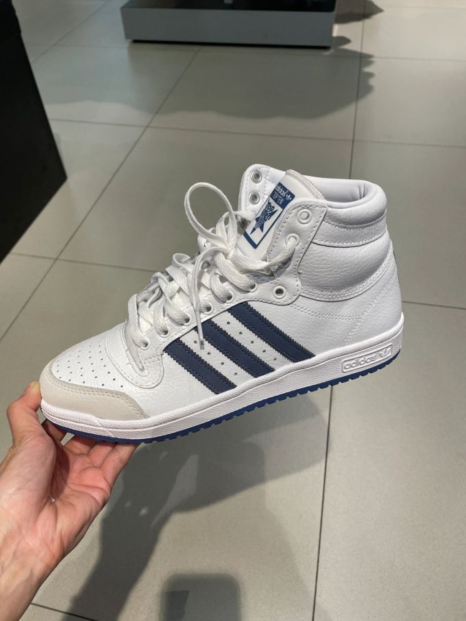 平底 圆头 高帮 系带 深口鞋 皮革 