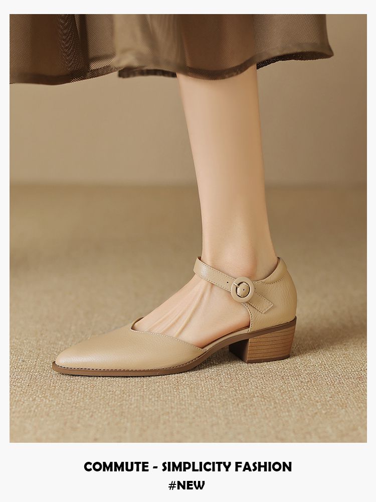 粗跟 中跟 尖头 低帮 袢扣 中口鞋 皮革  - VALI鞋履AI设计主图