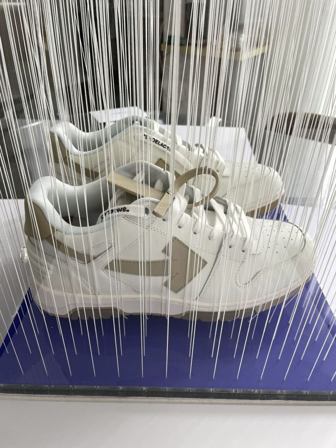 平底 圆头 低帮 系带 深口鞋 皮革 