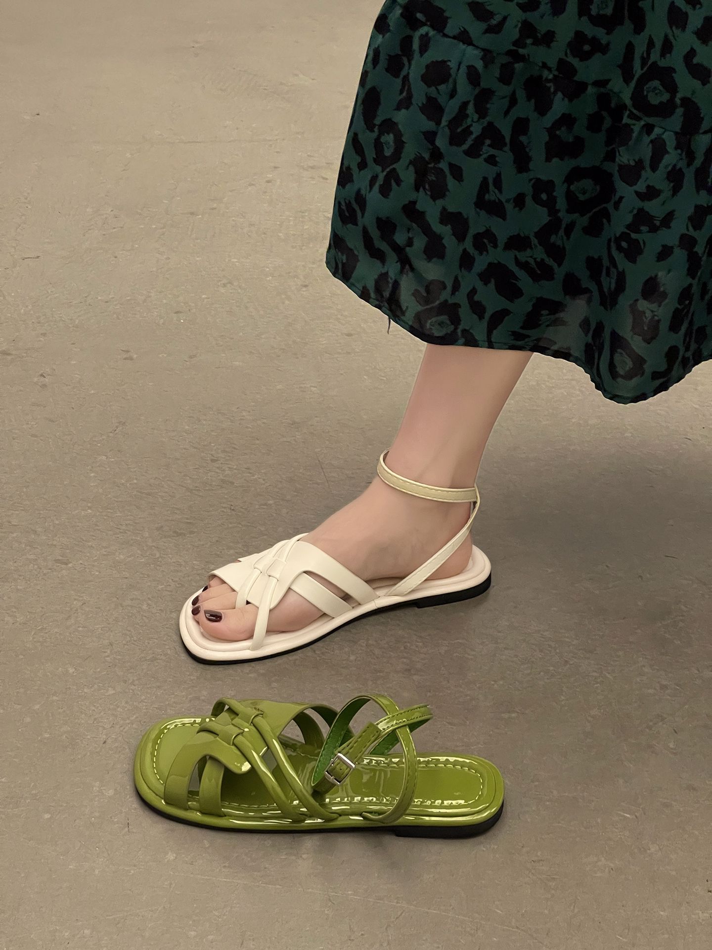 平底 圆头 皮革  - VALI鞋履AI设计主图