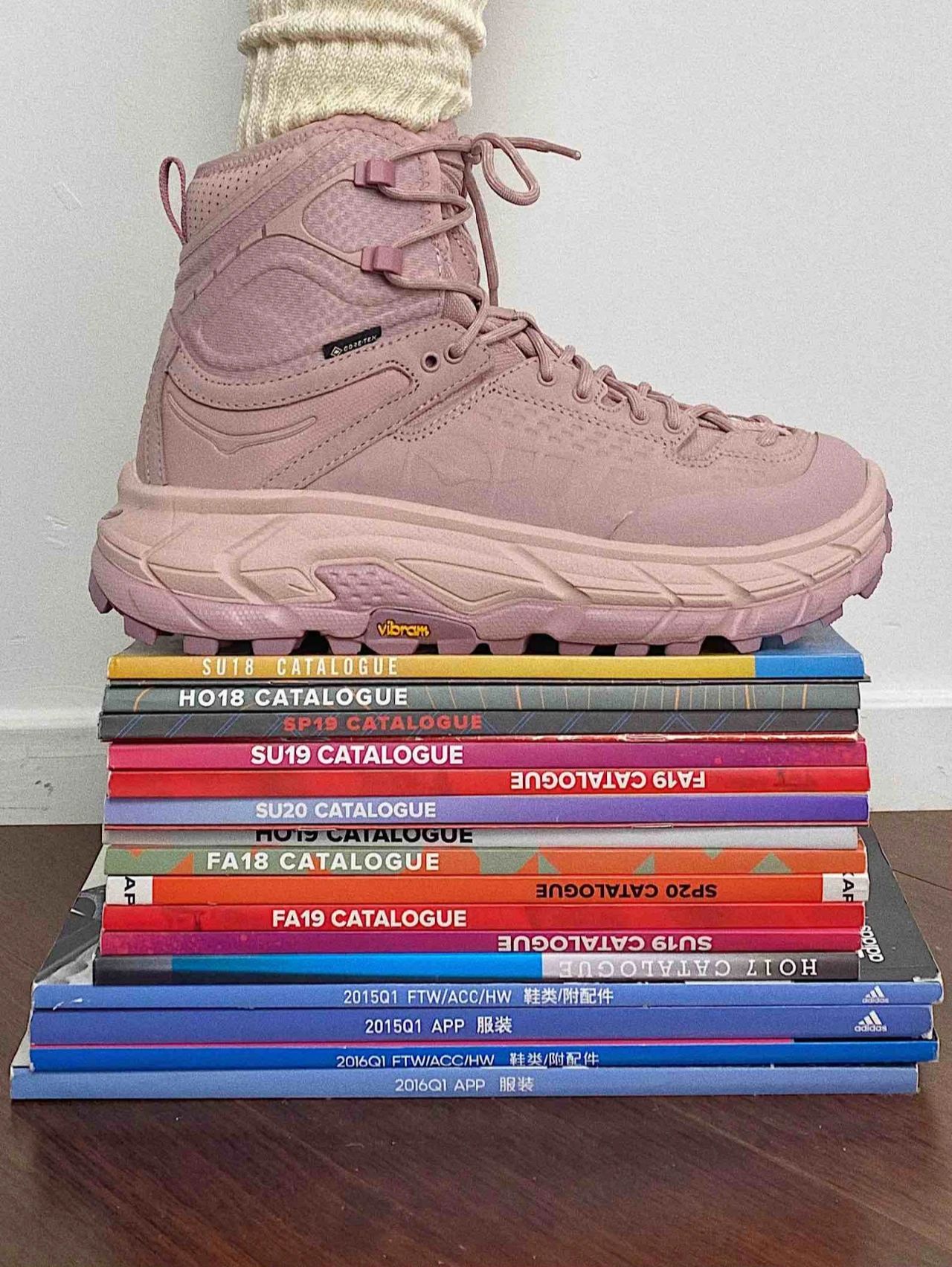 厚底 圆头 系带 低筒 皮革  - VALI鞋履AI设计主图