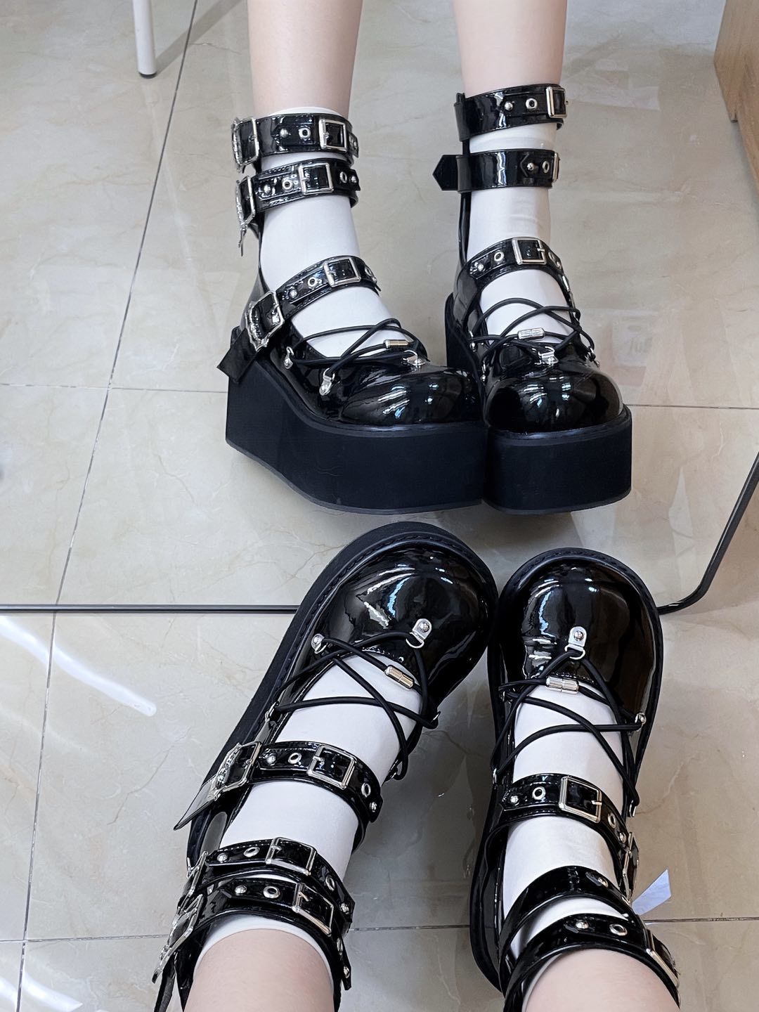 圆头 插扣 中口鞋 皮革  - VALI鞋履AI设计主图