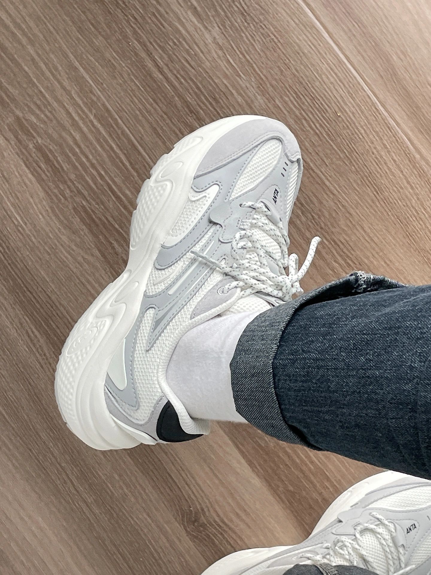 厚底 圆头 低帮 系带 深口鞋  - VALI鞋履AI设计主图