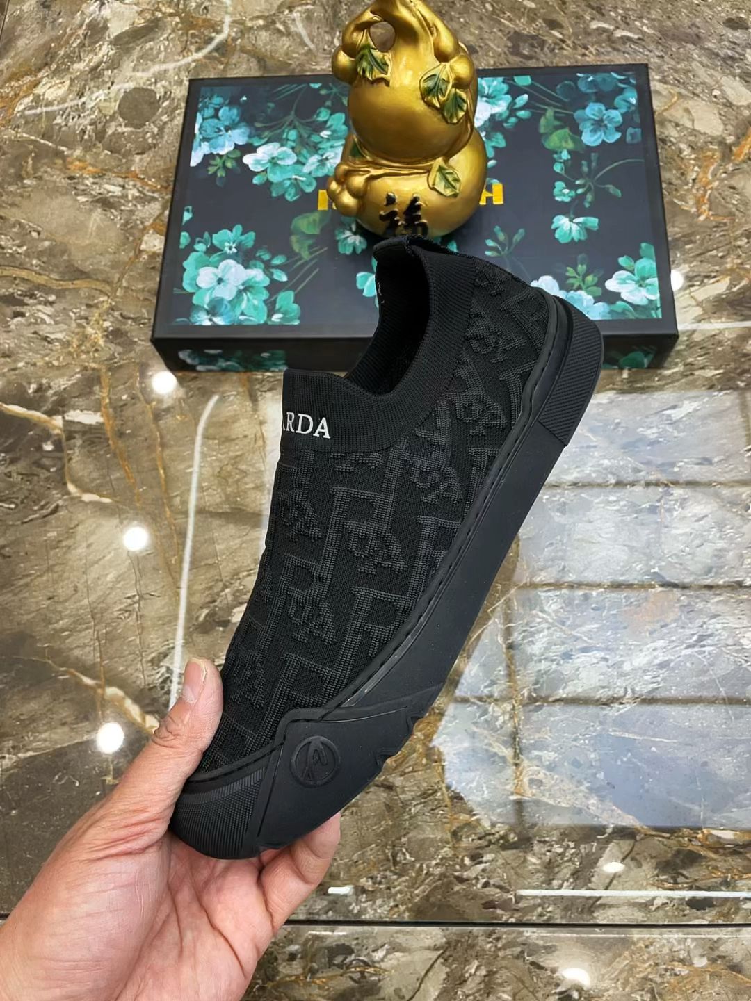 平底 圆头 低帮 系带 深口鞋  - VALI鞋履AI设计主图