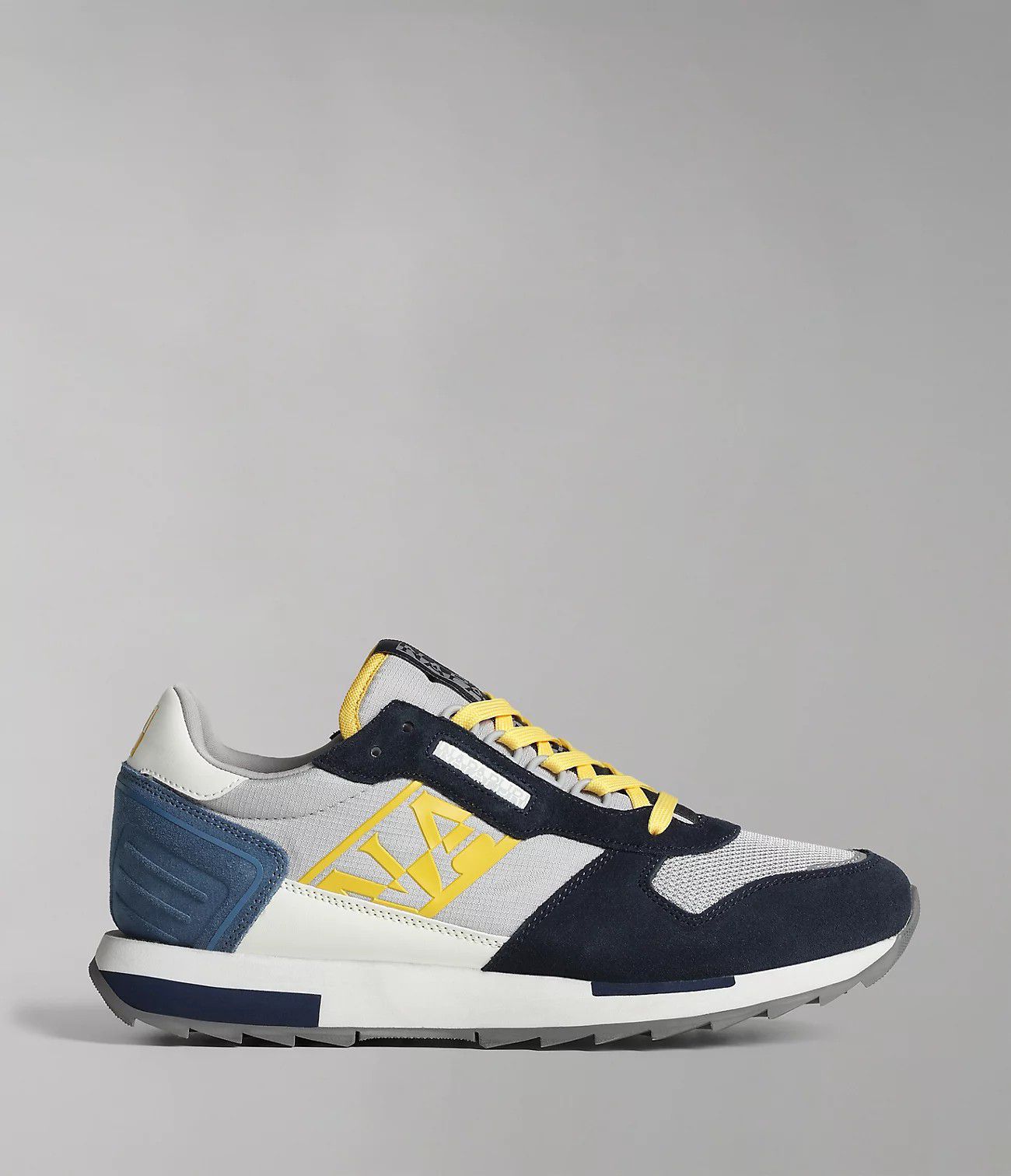 平底 圆头 低帮 系带 深口鞋 皮革  - VALI鞋履AI设计主图