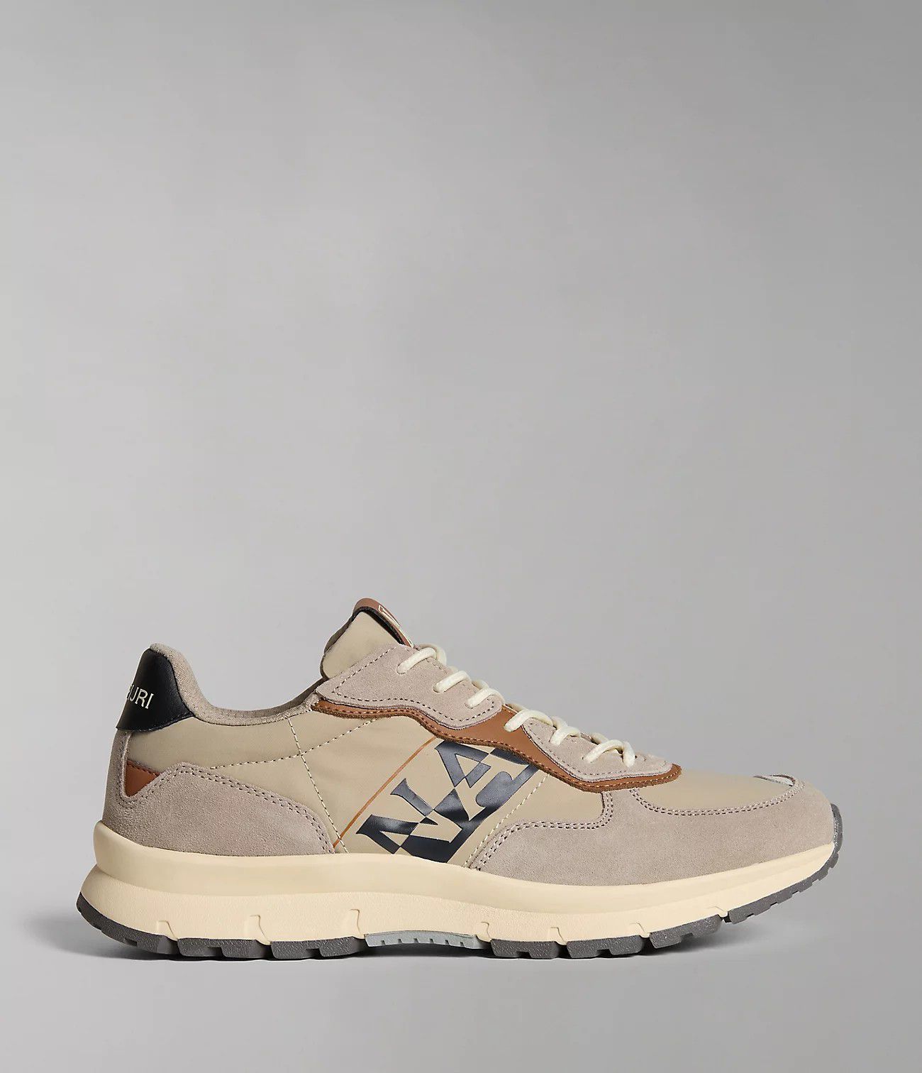 厚底 圆头 低帮 系带 深口鞋  - VALI鞋履AI设计主图