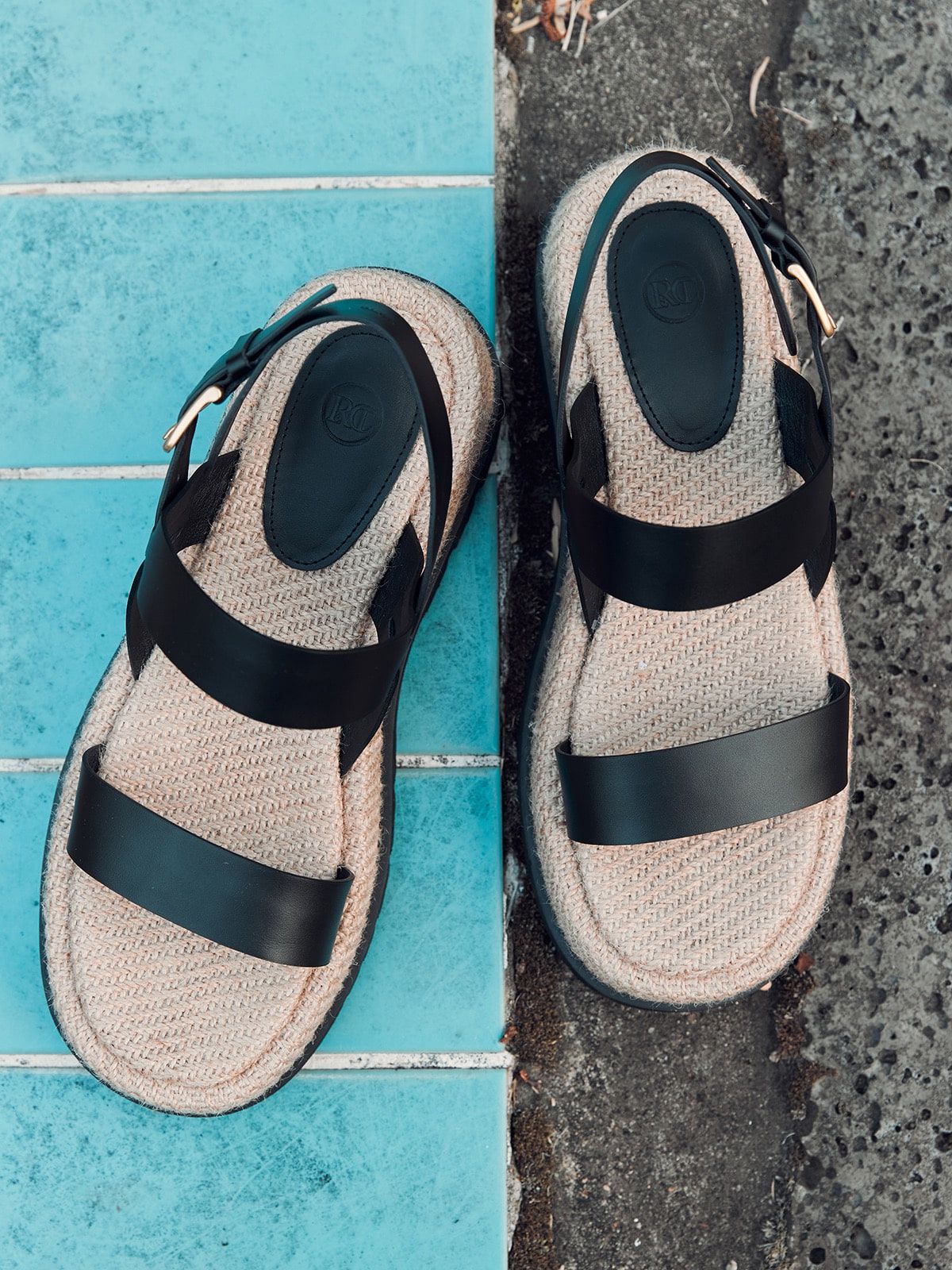 圆头 袢扣  - VALI鞋履AI设计主图