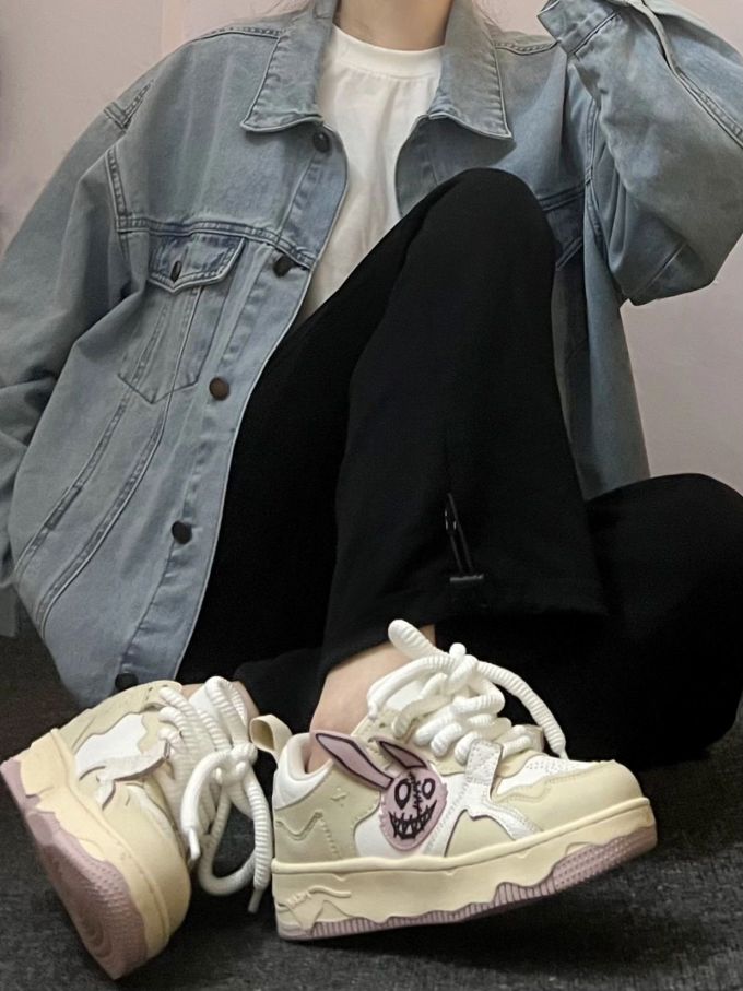 牛仔面料 H型 翻领 洗水 踢踏舞鞋色 纪念碑灰 基础扣饰 