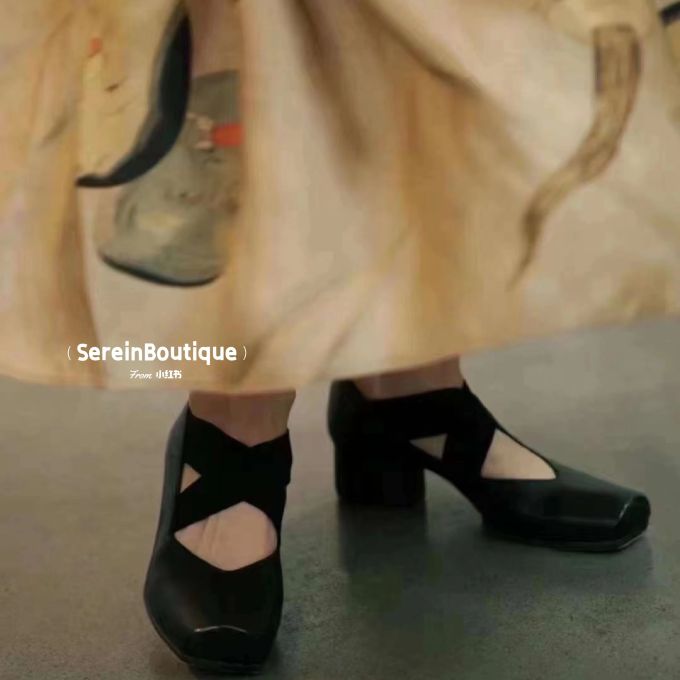 粗跟 中跟 方头 低帮 松紧带 中口鞋 皮革 