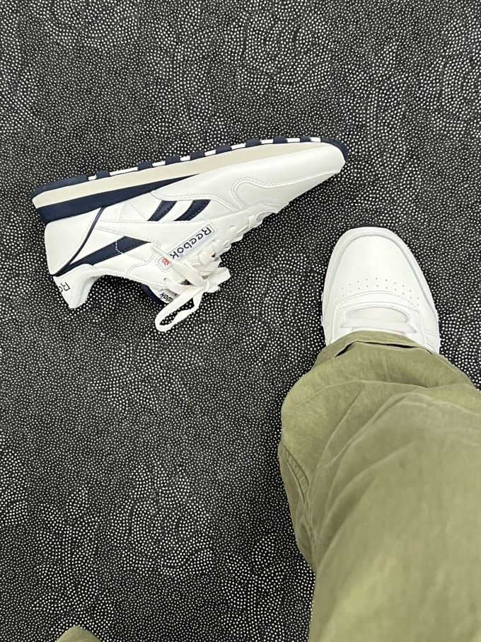 平底 圆头 低帮 系带 深口鞋 皮革 