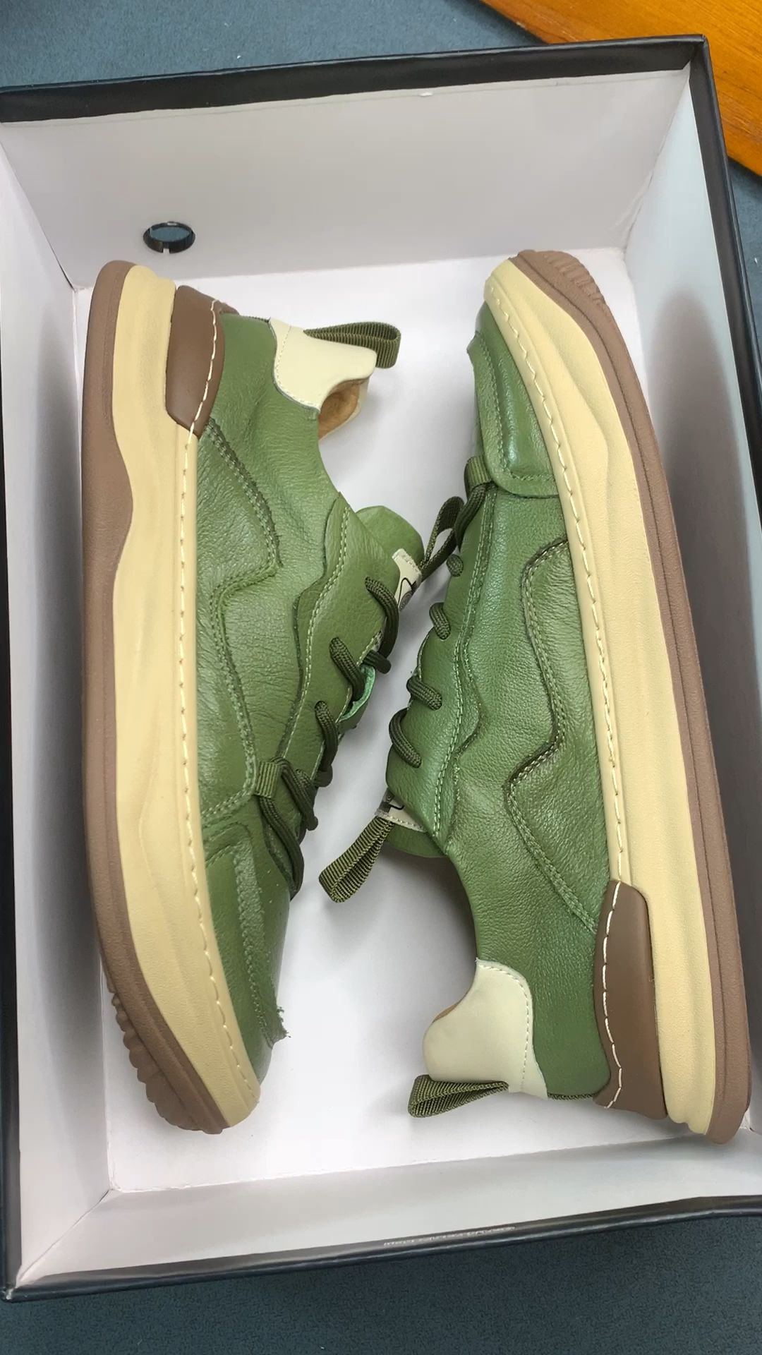 平底 圆头 低帮 系带 深口鞋  - VALI鞋履AI设计主图