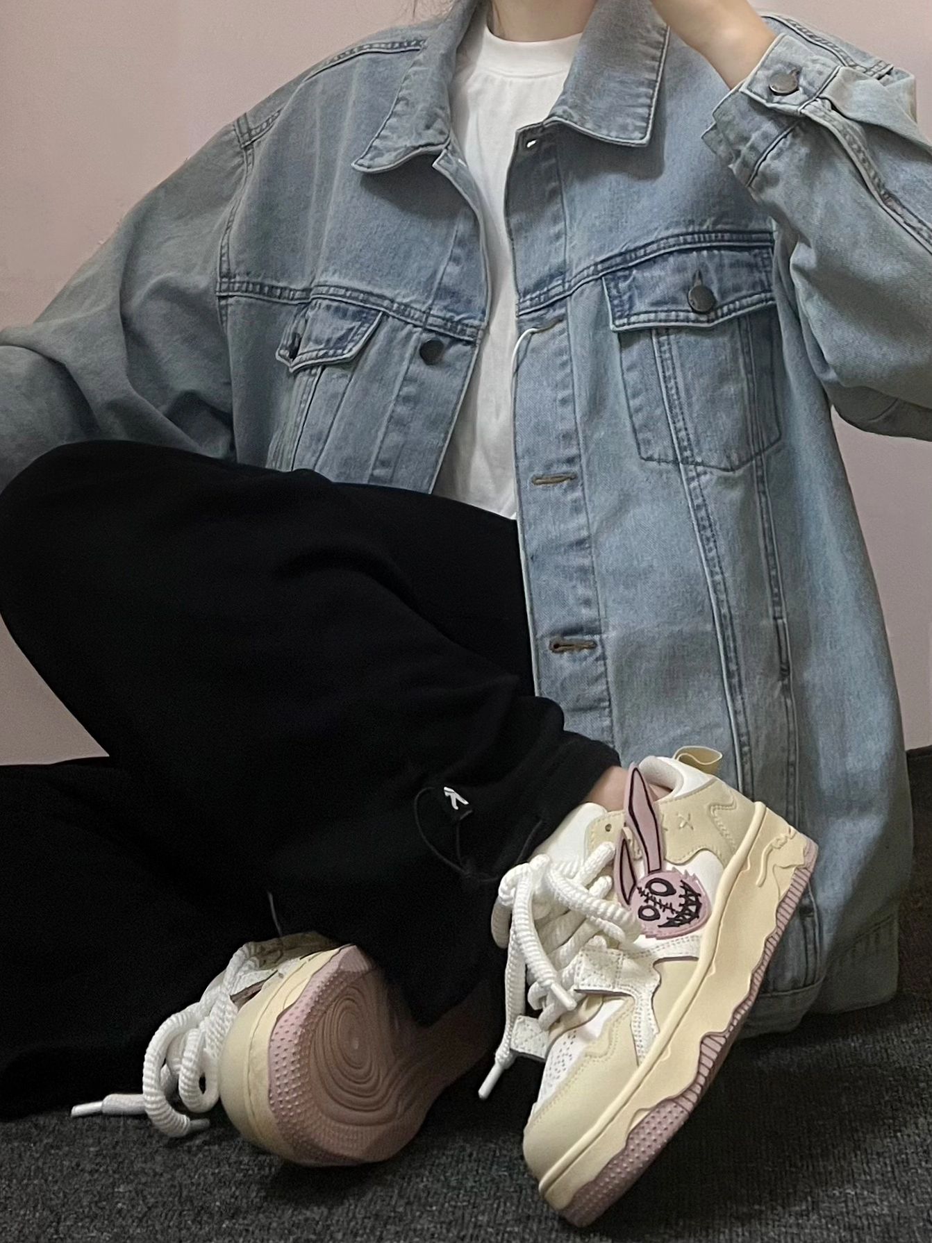 牛仔面料 H型 翻领 洗水 踢踏舞鞋色 纪念碑灰 基础扣饰  - VALI鞋履AI设计主图