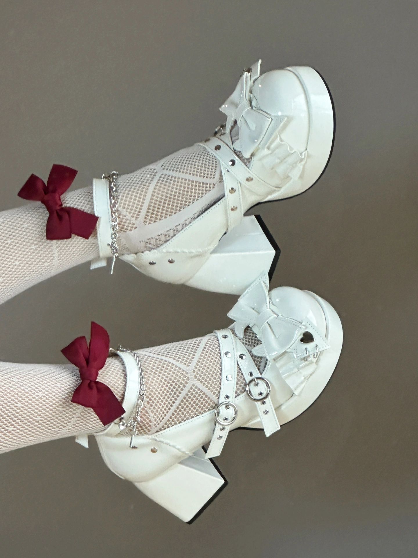 粗跟 中跟 圆头 系带 低筒 网面  - VALI鞋履AI设计主图