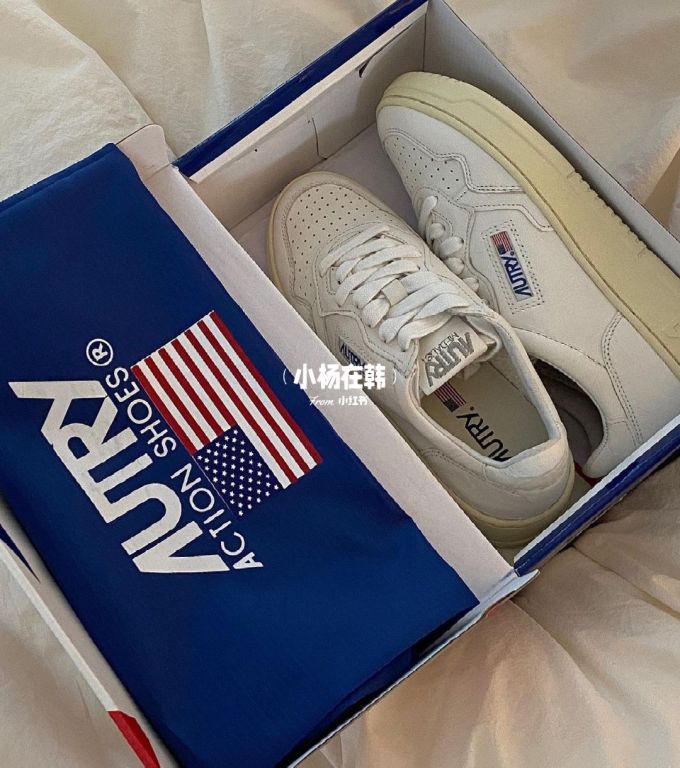 圆头 低帮 魔术贴 深口鞋 皮革 