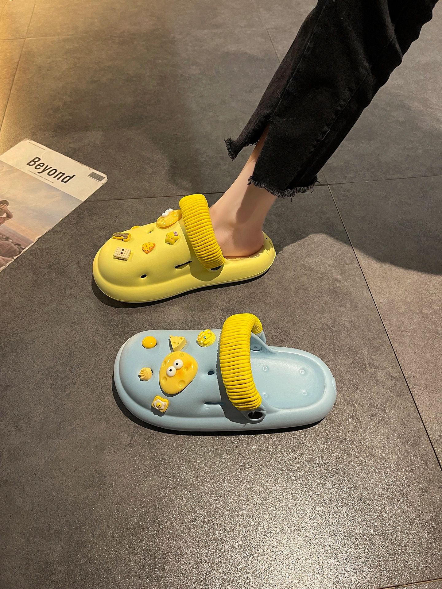 平底 圆头 魔术贴  - VALI鞋履AI设计主图