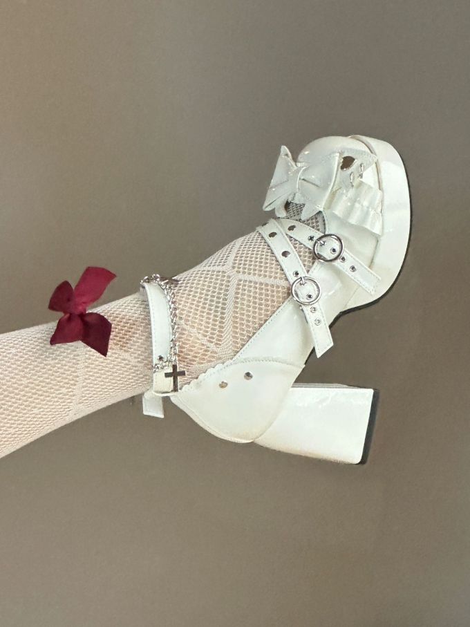 粗跟 高跟 袢扣 低筒 