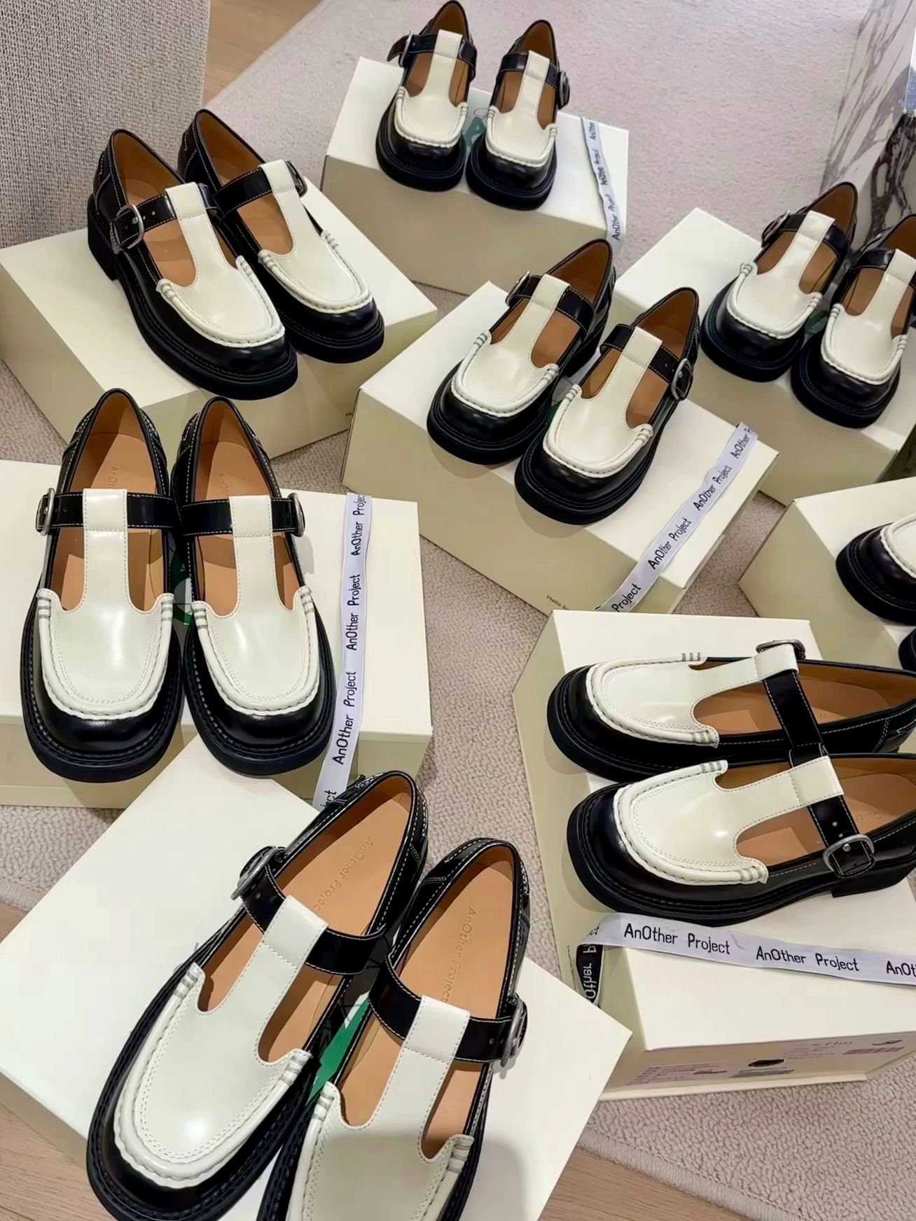 圆头 低帮 袢扣 中口鞋 皮革  - VALI鞋履AI设计主图