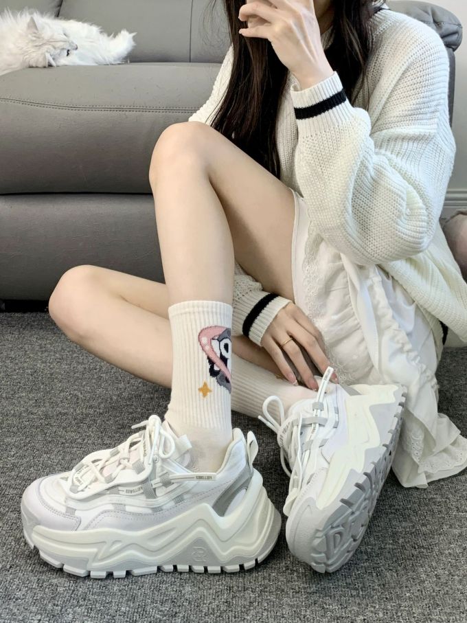 毛纺 圆形领 细针 月光灰色 