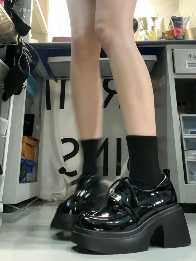 粗跟 高跟 尖头 低帮 深口鞋 皮革 