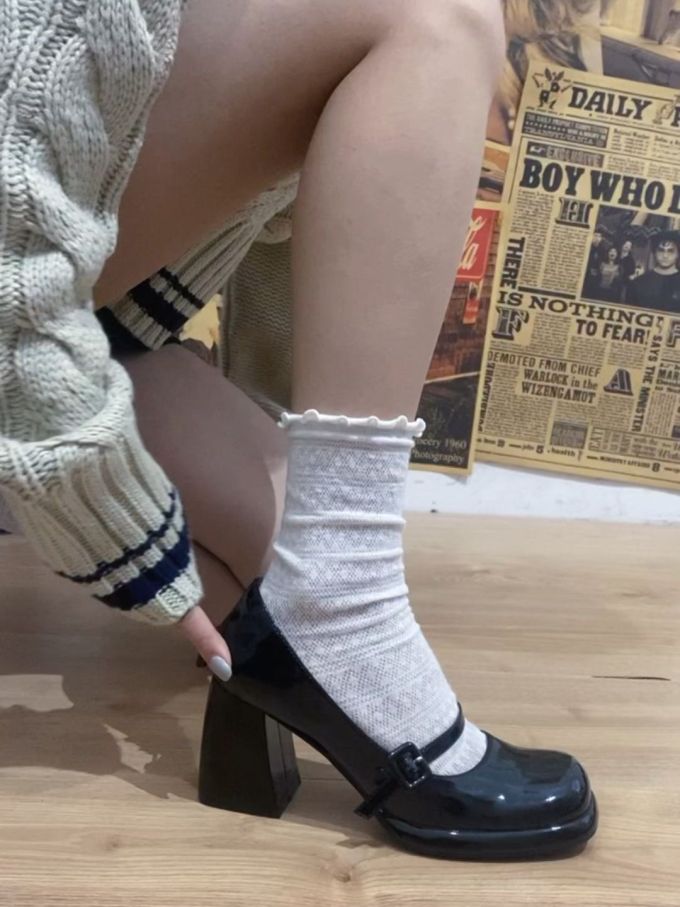 粗跟 中跟 圆头 低帮 中口鞋 皮革 