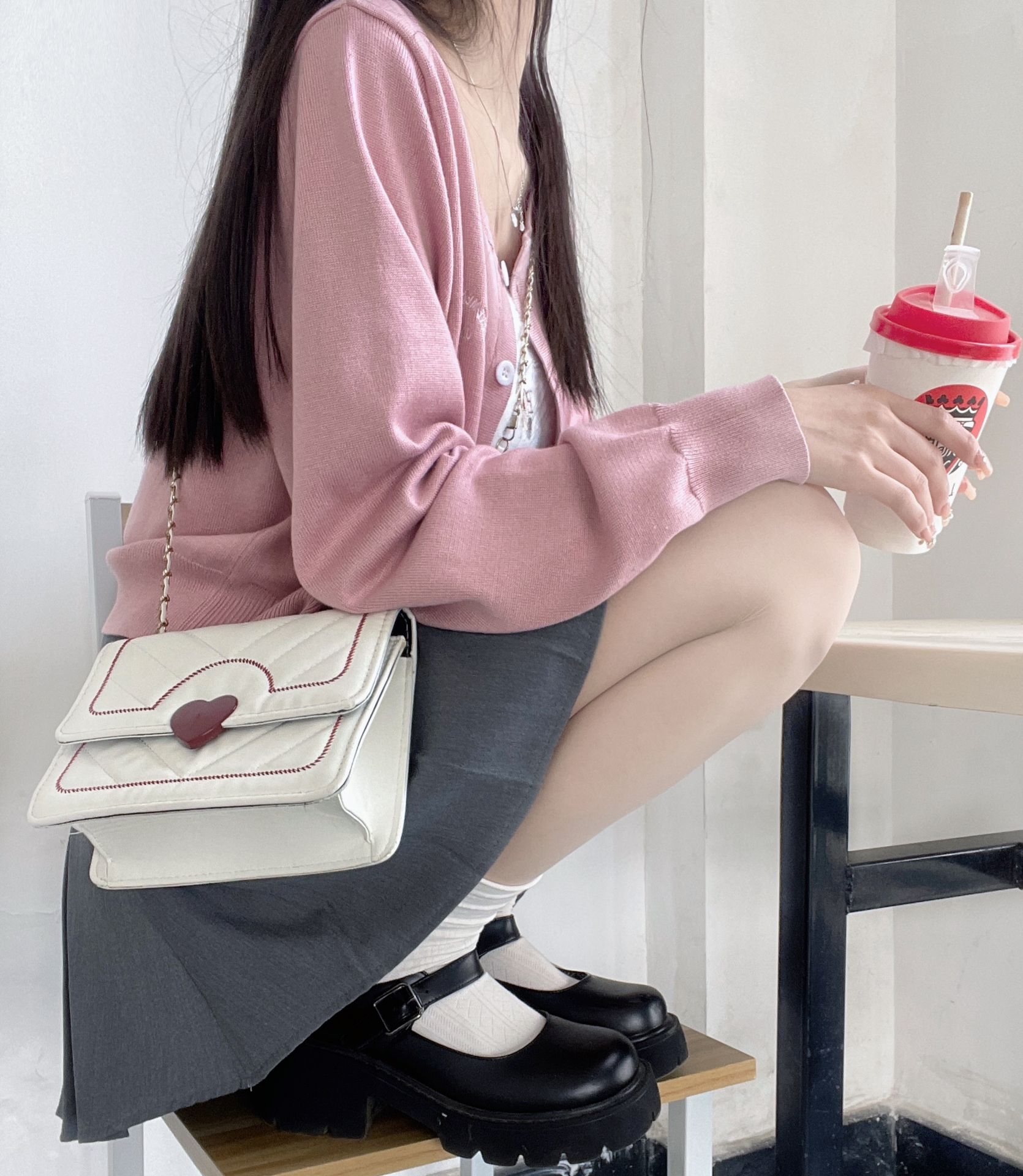 毛纺 毛地黄色 墨色  - VALI鞋履AI设计主图