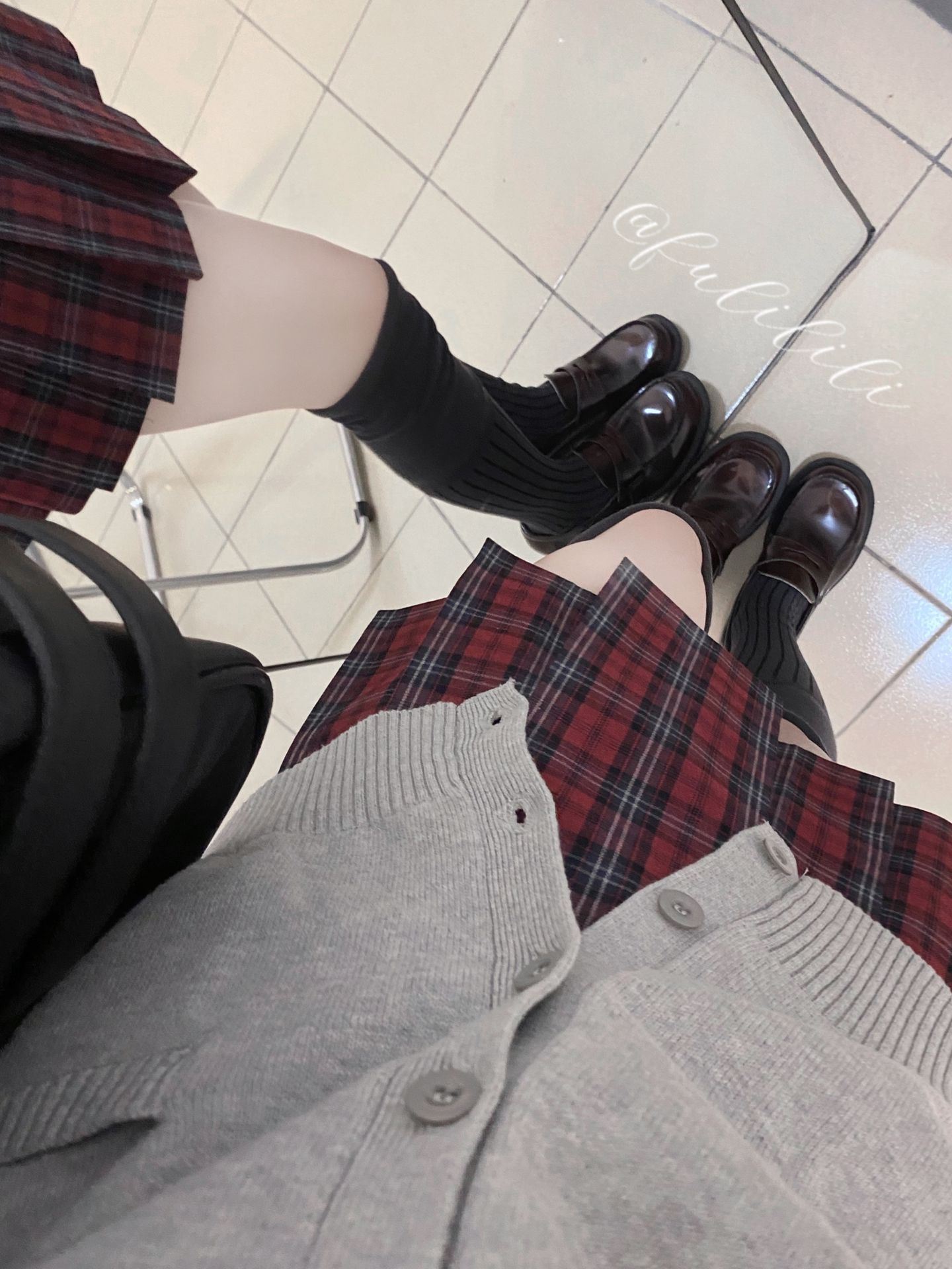 圆头 中筒 皮革  - VALI鞋履AI设计主图