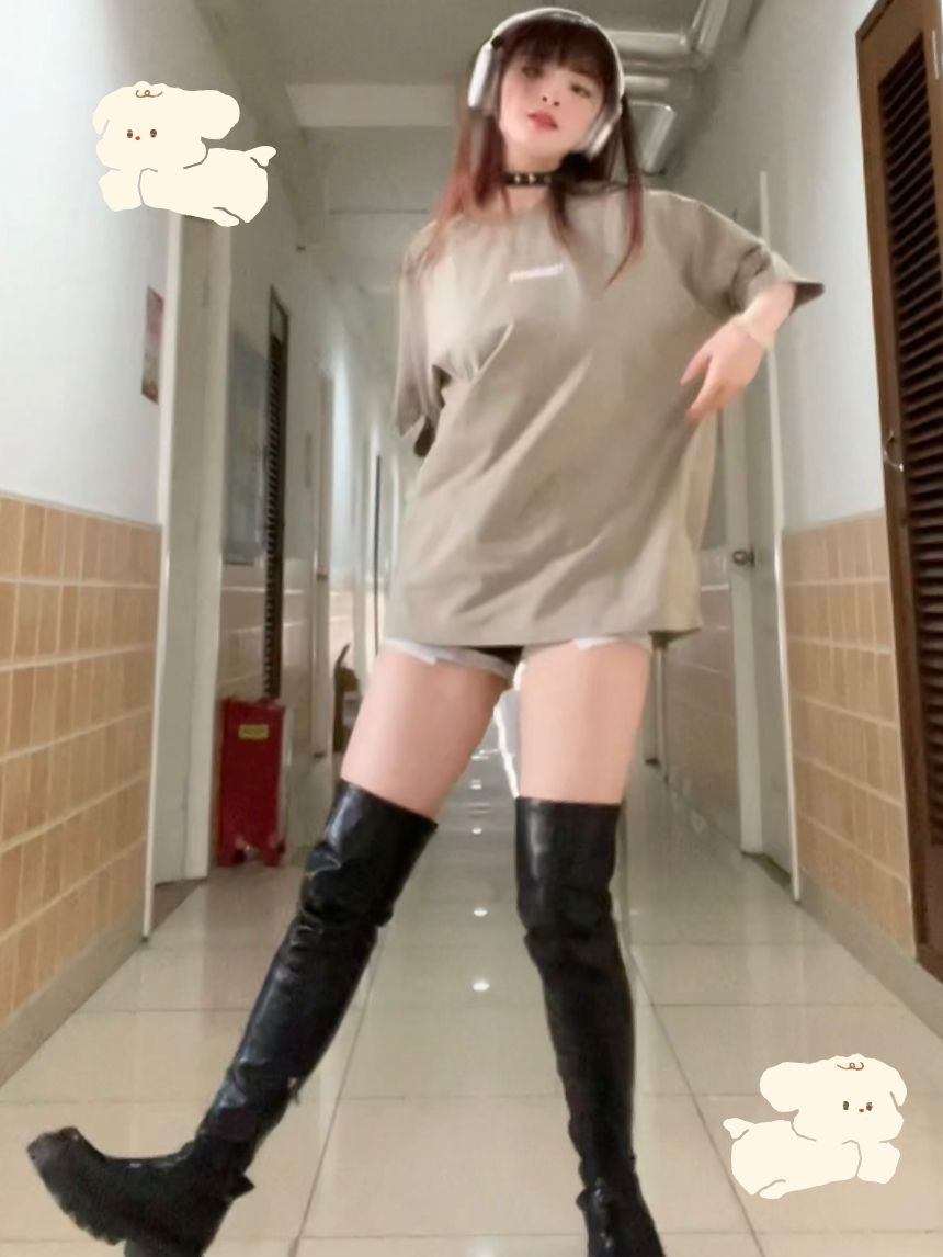 针织面料 H型 圆形领 浅棕褐色 自然色 韩系休闲 休闲  - VALI鞋履AI设计主图