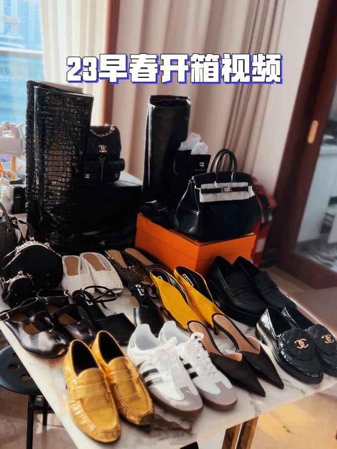 圆头 低帮 一脚蹬 深口鞋 皮革 