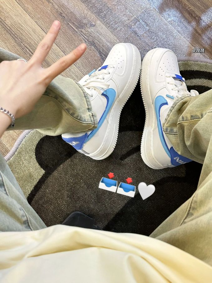 平底 圆头 低帮 系带 深口鞋 皮革 