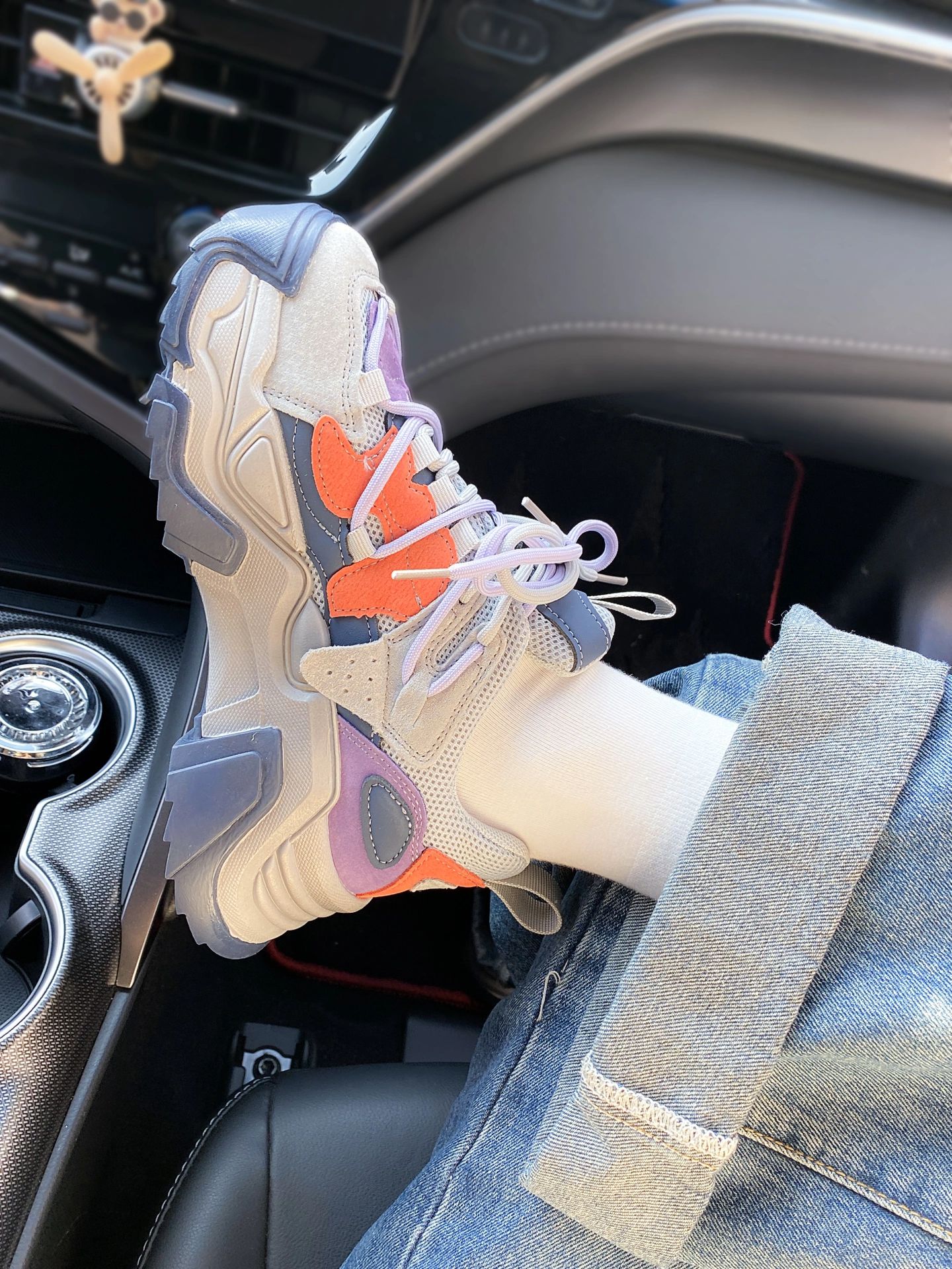 厚底 圆头 低帮 系带 深口鞋  - VALI鞋履AI设计主图