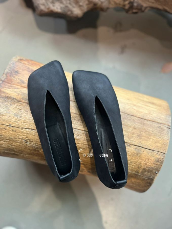 方头 低帮 一脚蹬 浅口鞋 皮革 