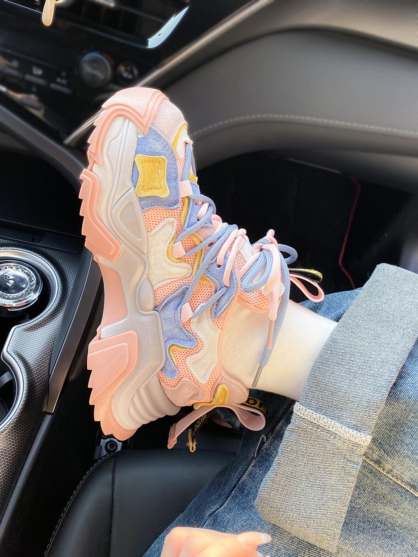 厚底 圆头 低帮 系带 深口鞋 网面  - VALI鞋履AI设计主图